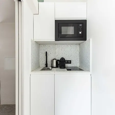 Comfortable - 2p - Sentier Apartment